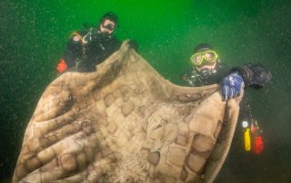 Fleece deken MSC Zoe afval 2026. Noordzee. © Joost van Uffelen - SDDNS